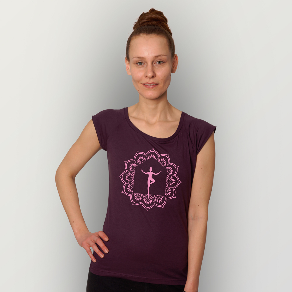 Frauen T-Shirt my home is my temple